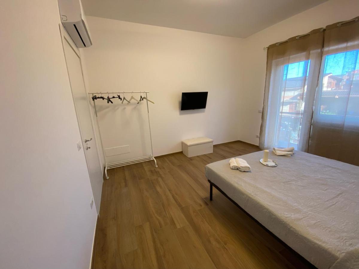 Apartament Viriamo House Roma Acilia Zewnętrze zdjęcie