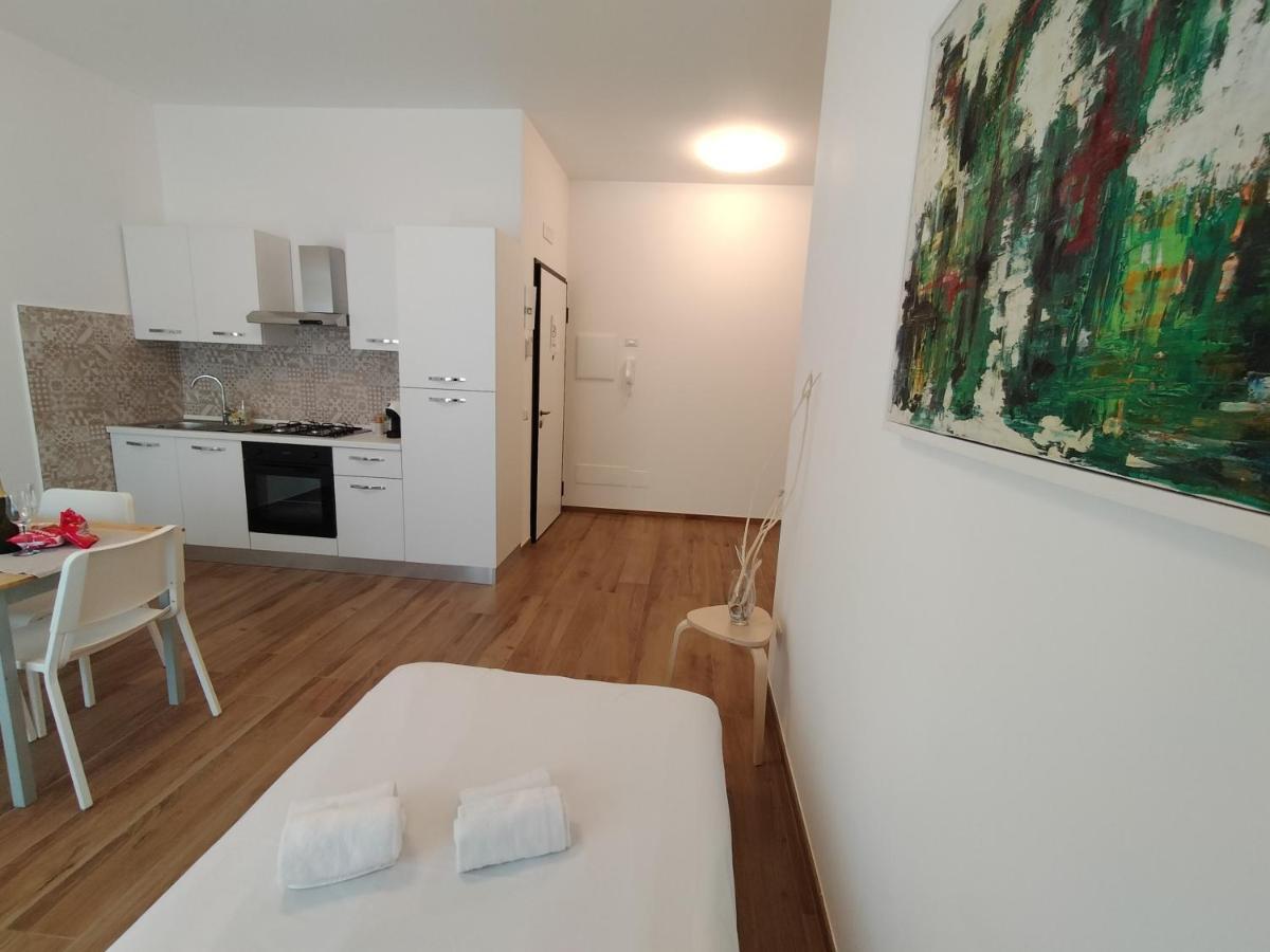 Apartament Viriamo House Roma Acilia Zewnętrze zdjęcie