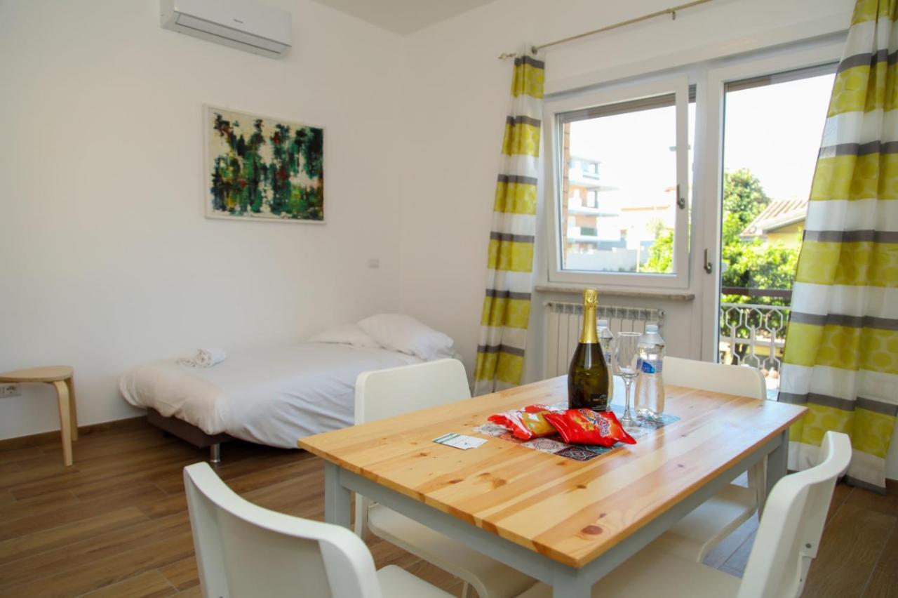 Apartament Viriamo House Roma Acilia Zewnętrze zdjęcie